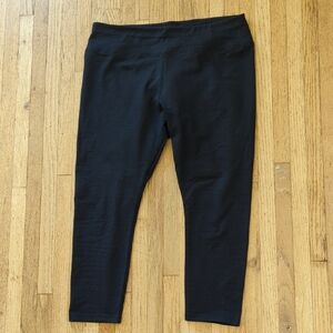 Pact Organic Everyday Cropped Legging, Black, STYLE RUNS SMALL, Fits M